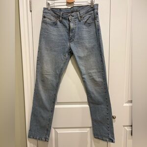 Men’s Levi's 511 Light Wash Slim Jeans